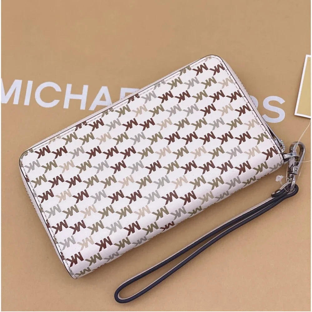 Michael Kors Jet Set Travel Wallet Phone Case